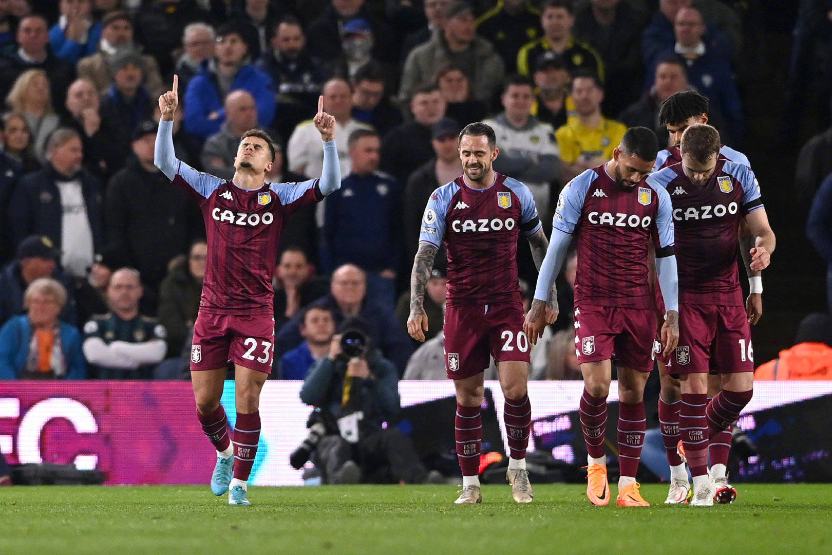 代背景下 代背景下